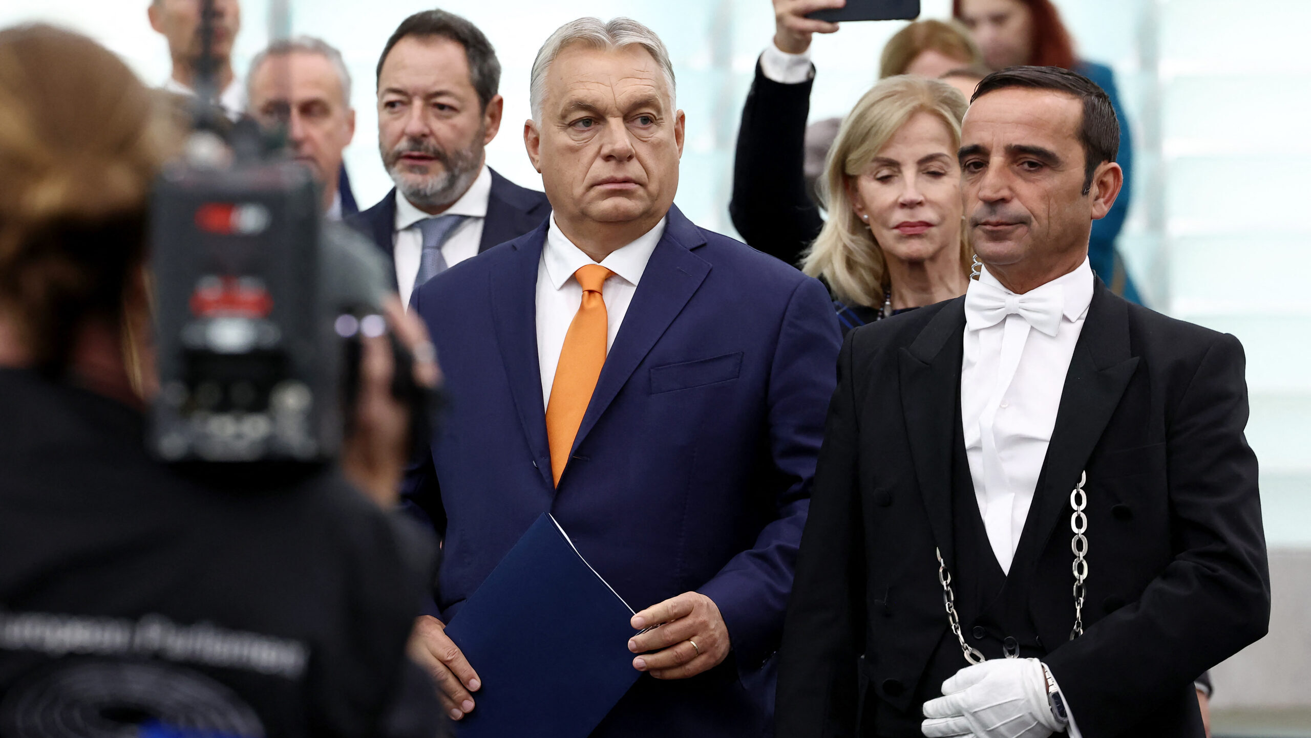 Orbán Slams EU vezetése után Trump Snubs Brüsszel Ukrajnában a Békebeszélgetések