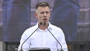 Orbán miniszterelnök vizsgálatot indít ellenzéki adatszivárogtatás miatt