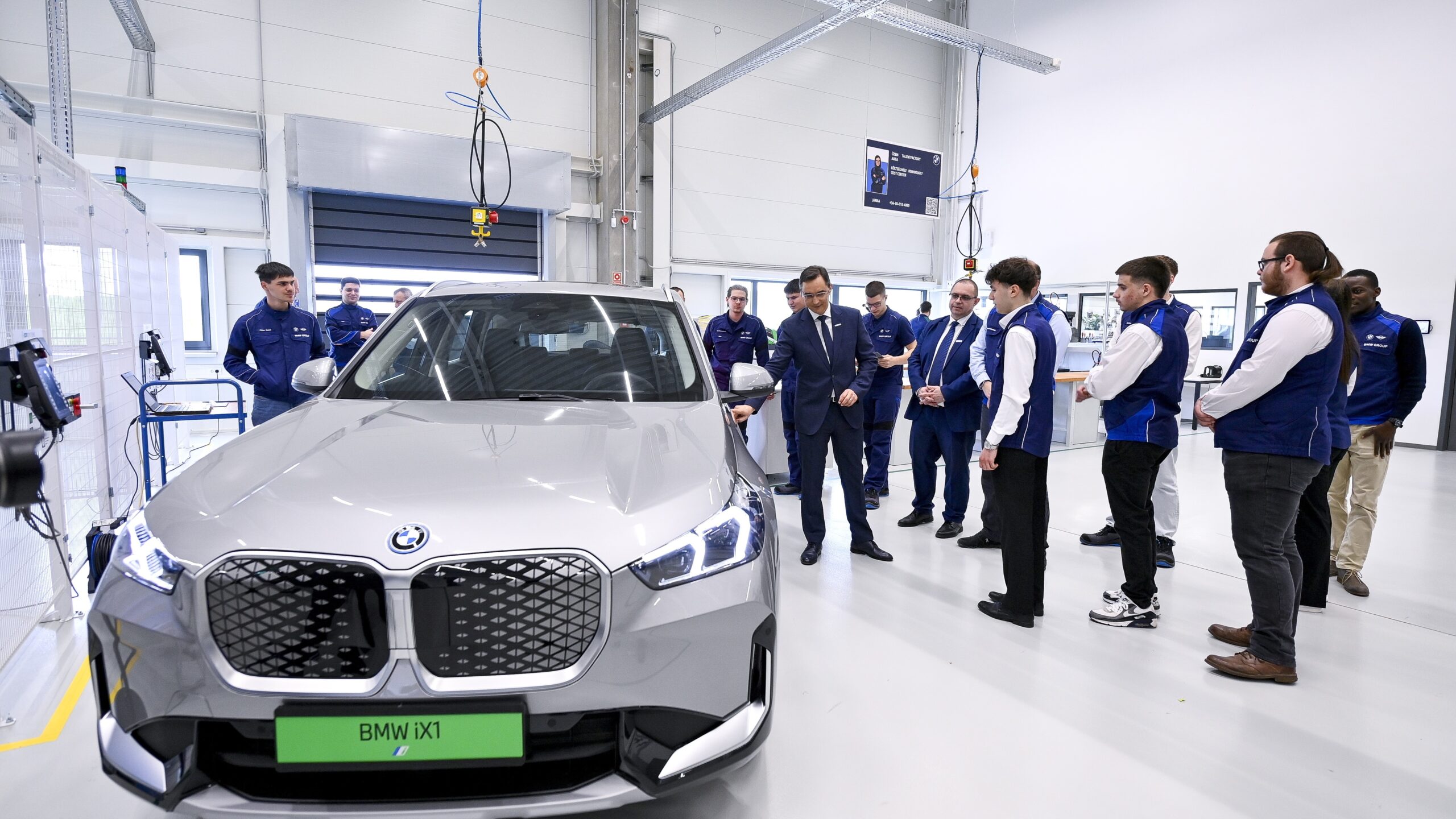 A BMW elindítja a TalentFactory képzési programot a Debrecen Plant -nál