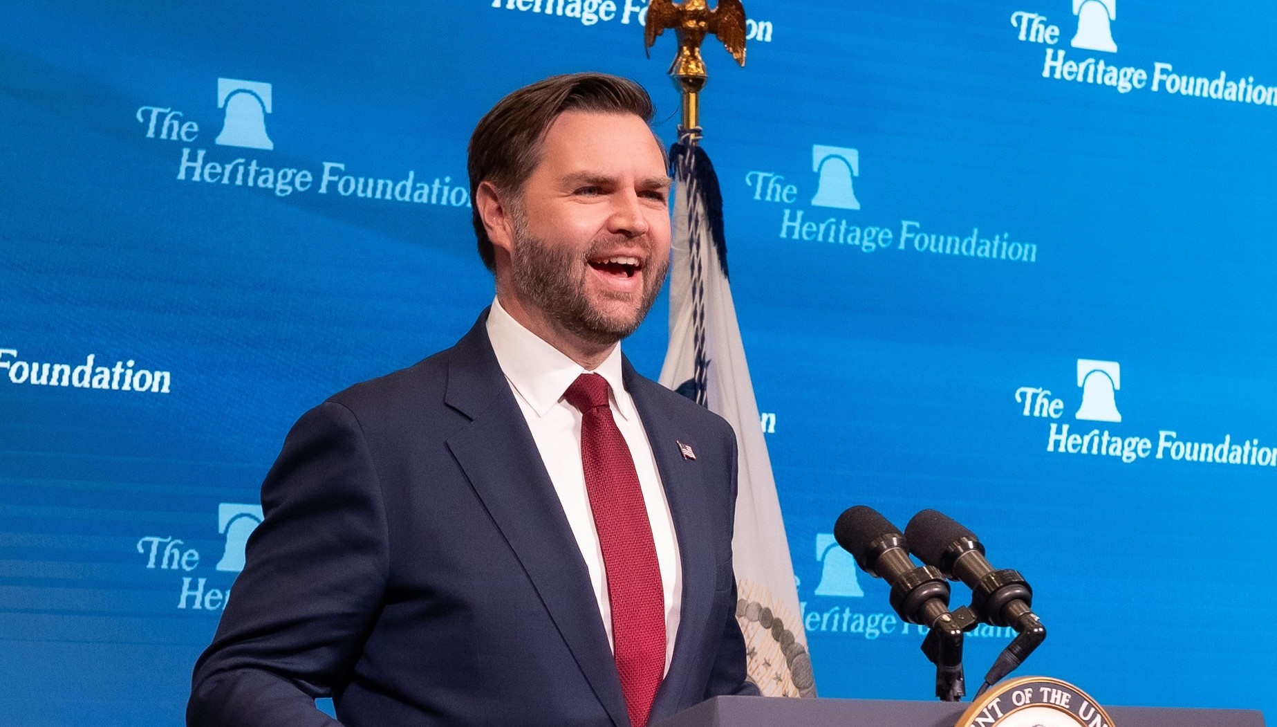 JD Vance Rod Dreher filmjének vetítésén beszél: Élj nem hazugságok
