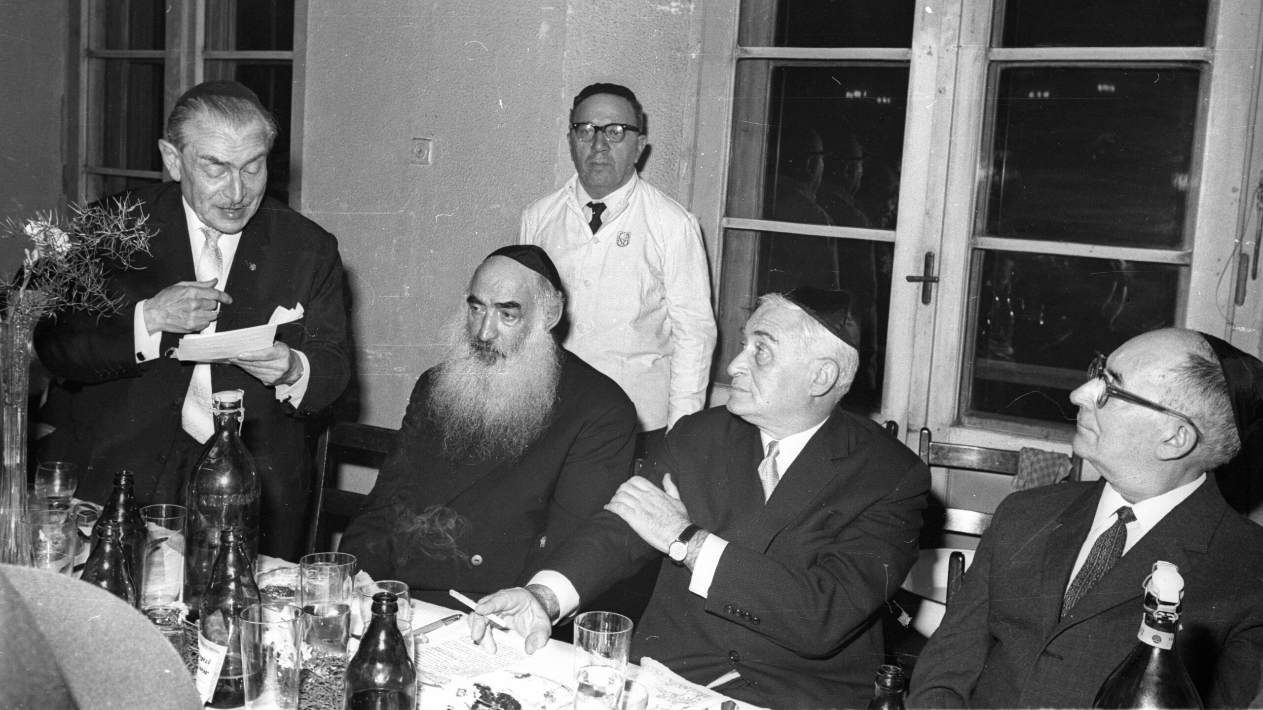 Amikor Géza Seifert állt a párt ellen - az 1956 -os felkelés elfelejtett fejezete