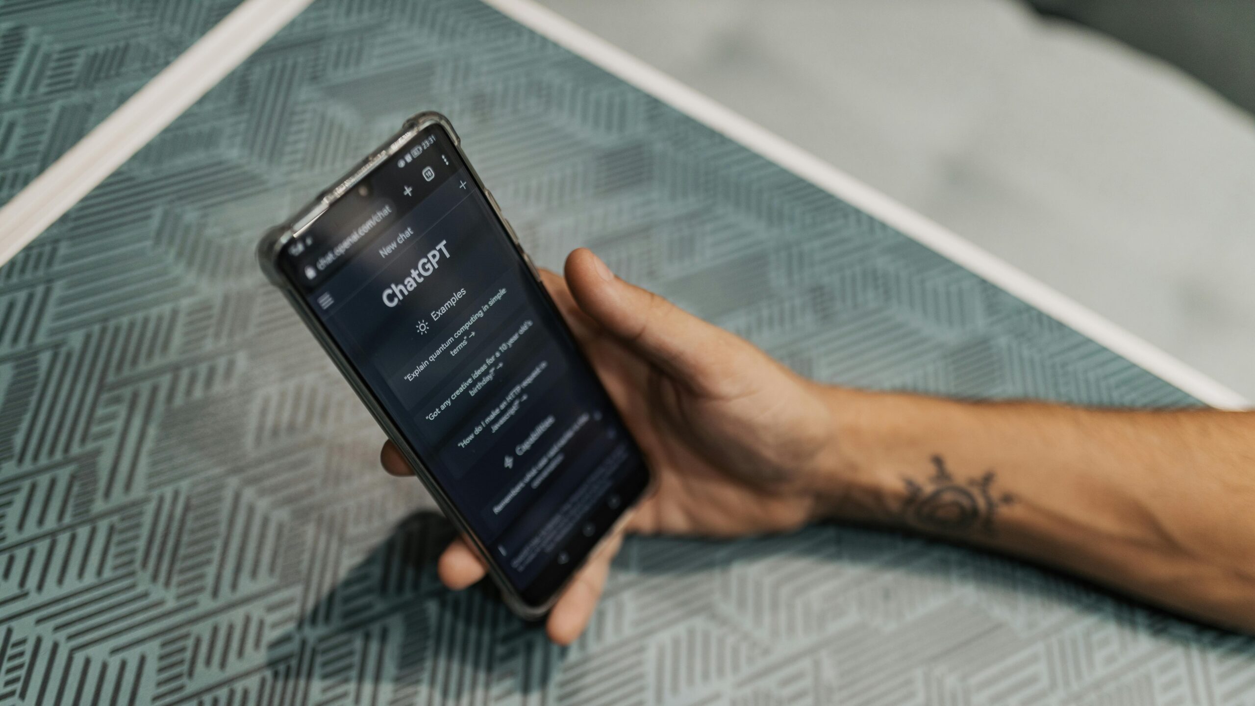 A fiatal munkavállalók és a diákok vezessék az AI örökbefogadását Magyarországon