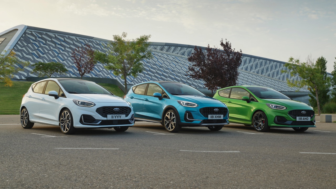 A párt nélkül (és a fókusz nélkül) a Ford újjáépítésére törekszik