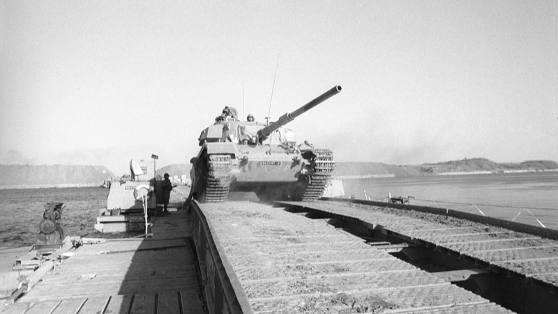 - A sajtó hazudik! Éljen Izrael élése! - Gadó György 1973. évi incidációs ügyének története