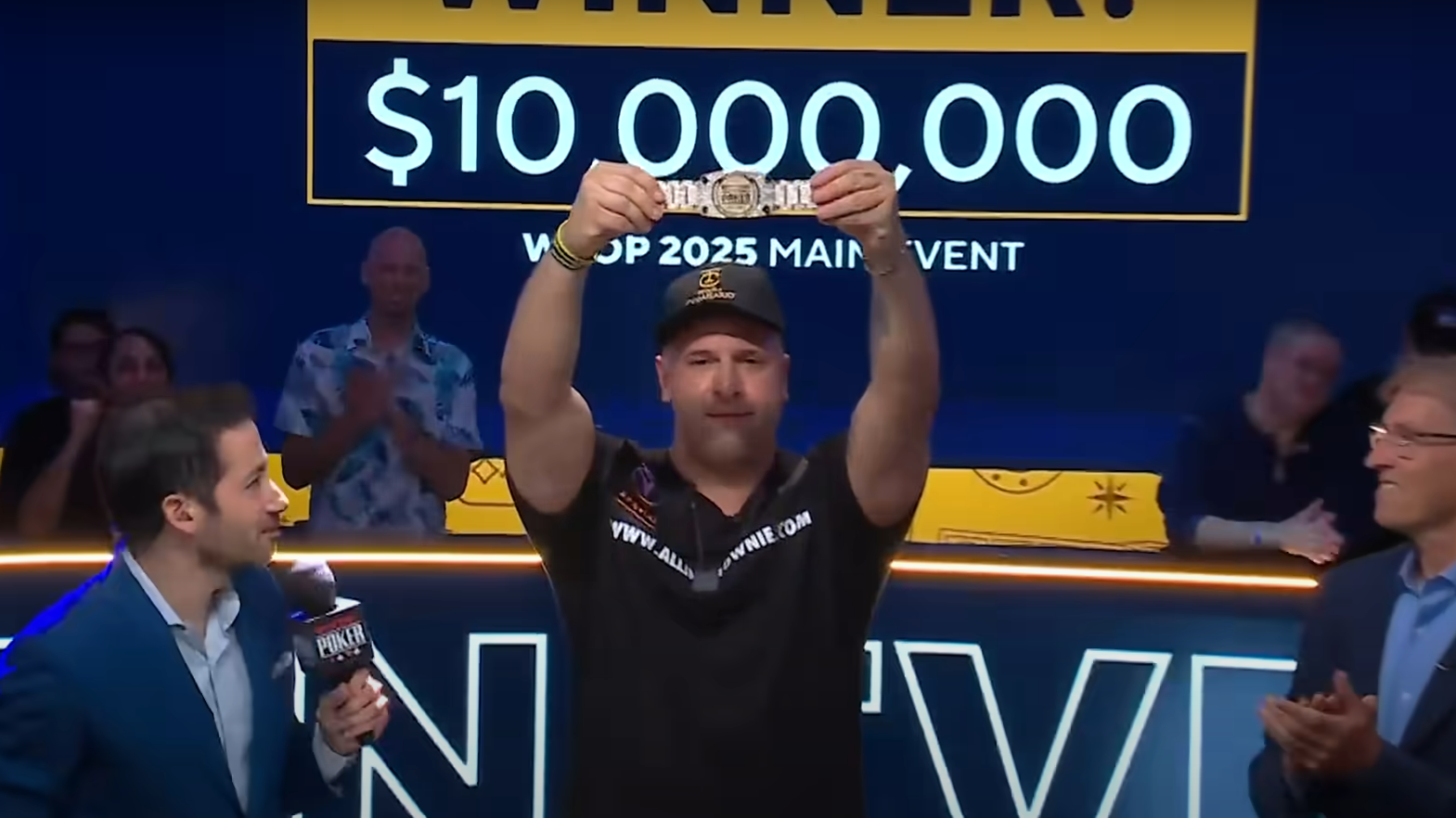 Michael Mizrachi nyeri a WSOP fő eseményét és a PPC -t ugyanazon a nyáron