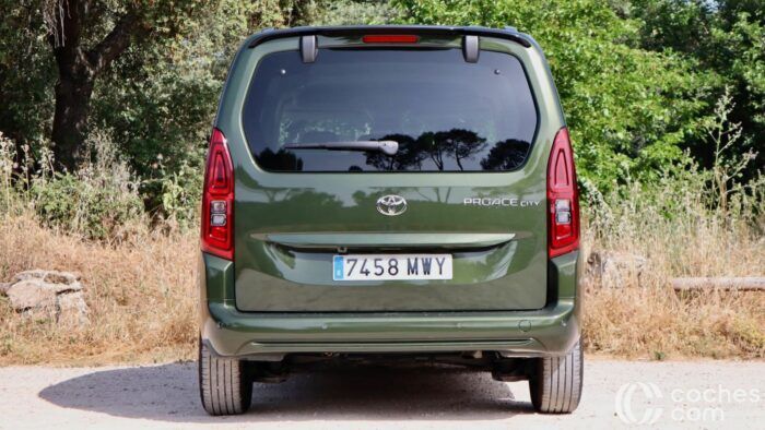 Toyota Proace City Verso 2025 teszt 700x394