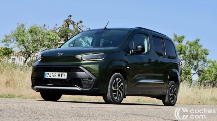 Toyota Proace City Verso 2025 teszt 9 700x393