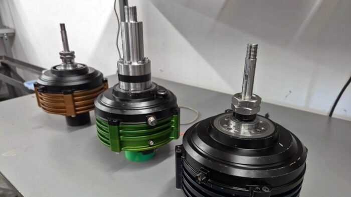 Tűlevelű motor axiális áramlás 4 700x394