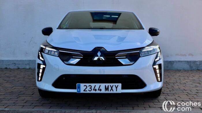 Mitsubishi Colt HEV teszt 3 700x393