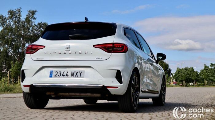 Mitsubishi Colt HEV teszt 8 700x393