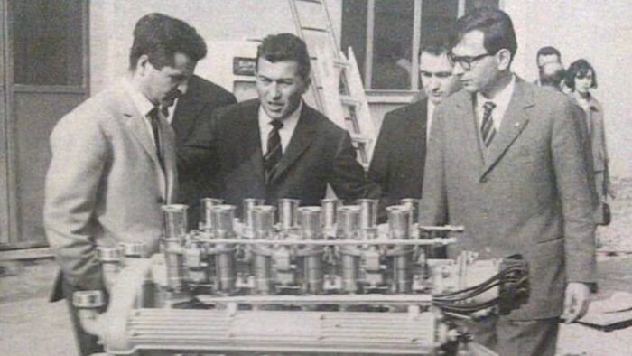 V12 Lamborghini 1 700x394