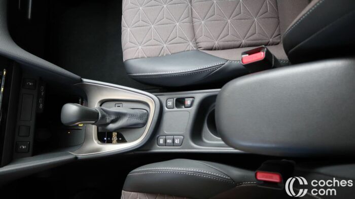 Toyota Yaris Cross 2025 Belső Teszt 11 700x393