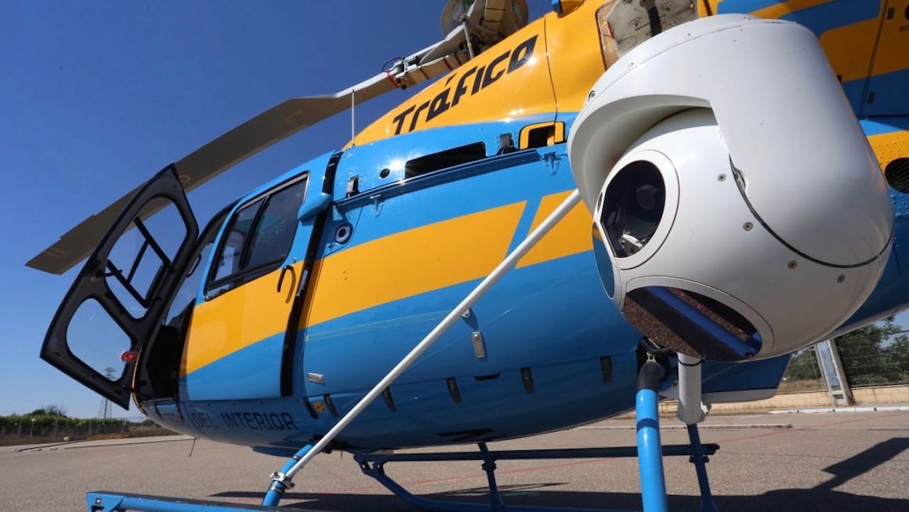 A DGT Pegasus helikopterek olyan okból állnak, amely felhívja a figyelmet