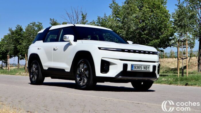 KGM Torres EVX teszt 5 700x393