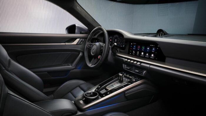 Porsche 911 Turbo S 2025 belső tér 1 700x394