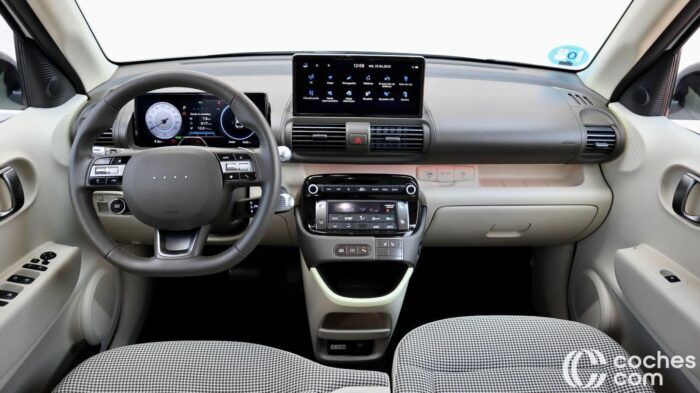 Hyundai Inter 2025 Belső teszt 17 700x393