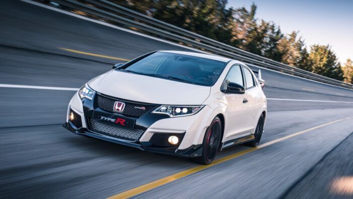 Honda civic típusú R evolúció 3 700x394