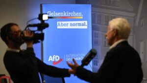 Árnyékok a demokrácia felett: Az AFD jelölt halála felhőt adott az Észak -Rajna -Westphalia választások felett