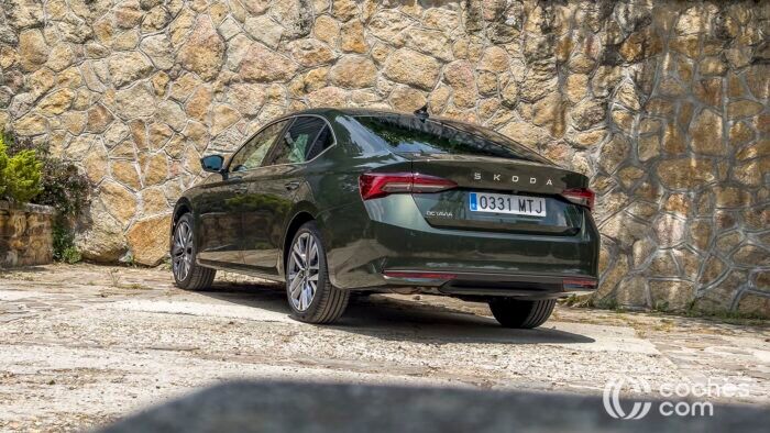 Skoda Octavia teszt 09 700x394