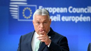 Orbán: Ukrajna nem zsarolja az utat az EU -ba