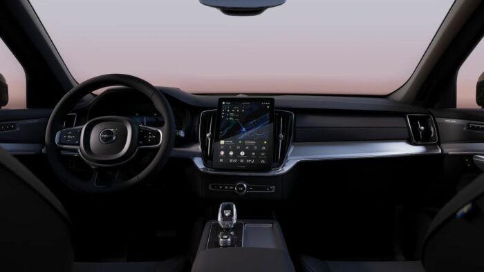 Volvo XC90 Black Edition 2025 belső 1 700x394