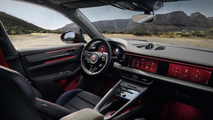 Porsche Macan GTS 4 700x394