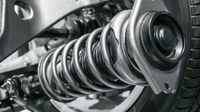 Autó felfüggesztés 8 700x394