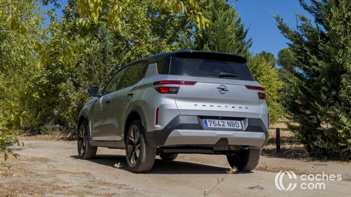 Opel Frontera teszt 12 700x394