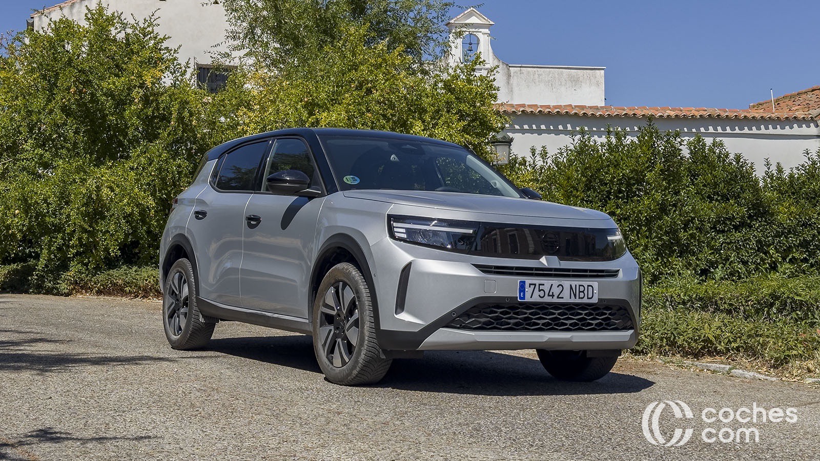 Kipróbáltam az Opel Frontera Hybrid 145 LE-t, és ez az egyik legpraktikusabb SUV