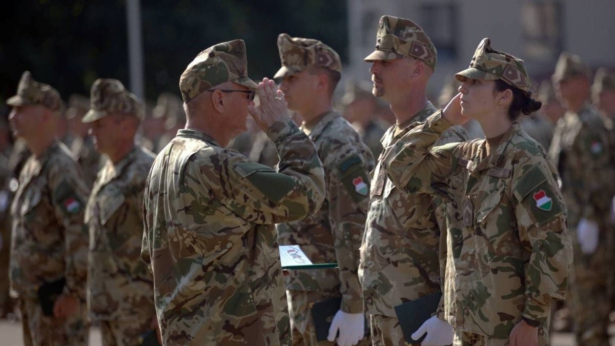 Horvátország visszahozza a hadkötelezettséget – Magyarország lehet a következő?