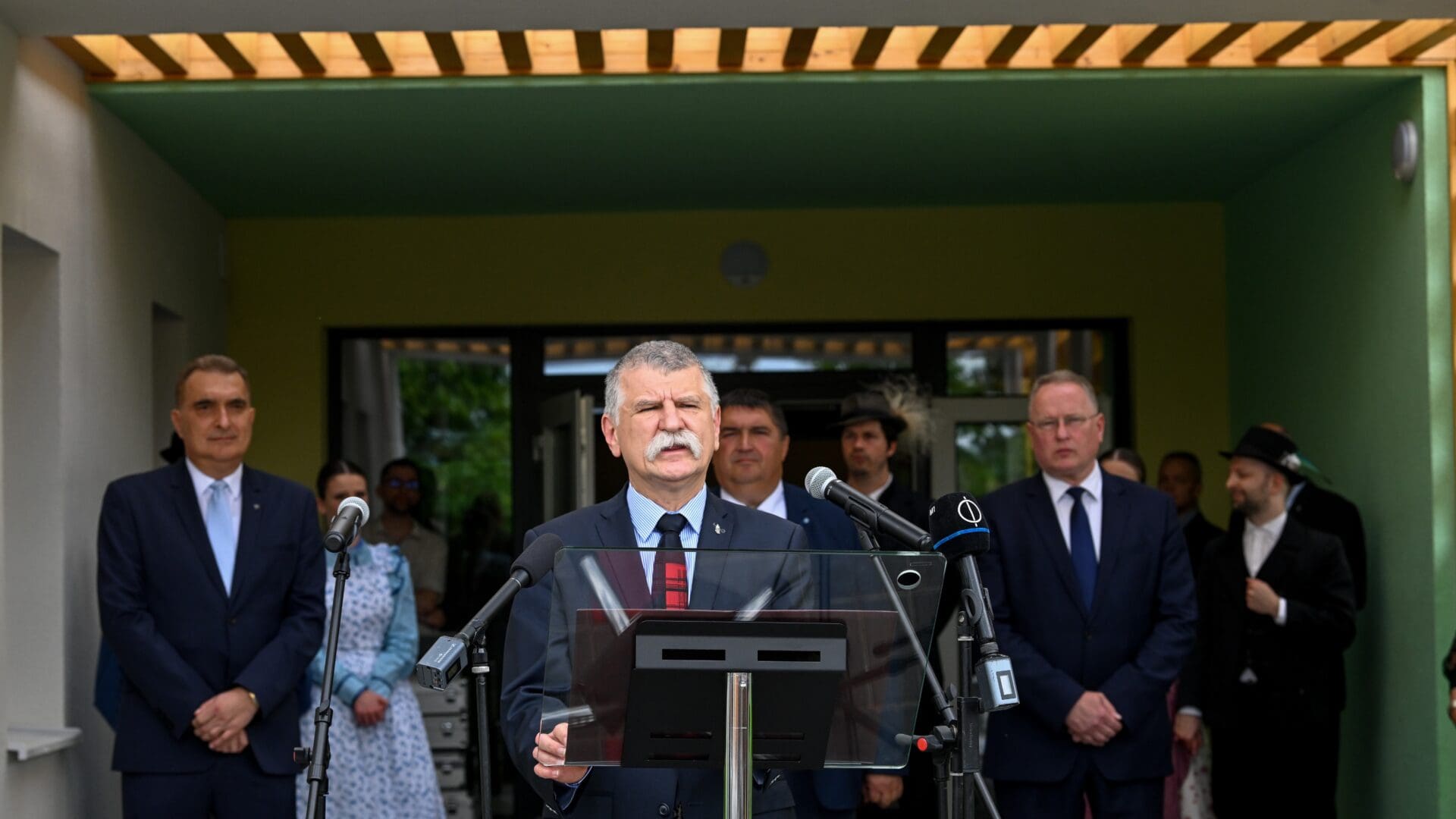 Kövér ház elnöke: Az ellenzék a tömeg hisztériájának gyűlöletét akarja