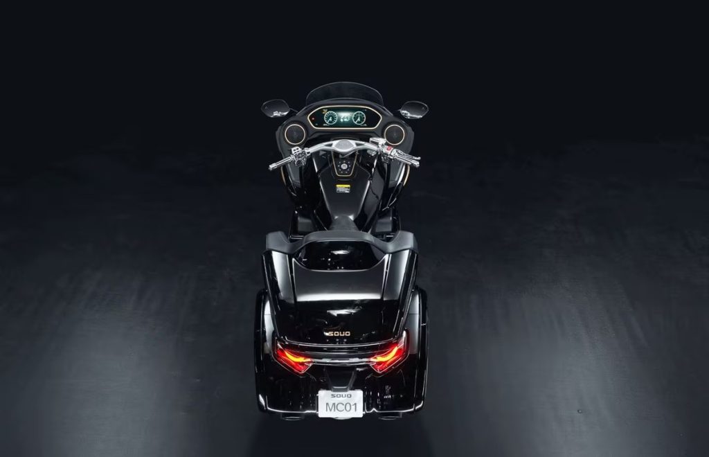 Souo S2000 GL cockpit felülnézet