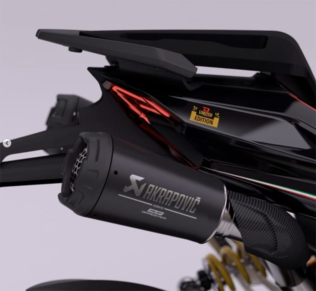 Sistema di scarico Akrapovic