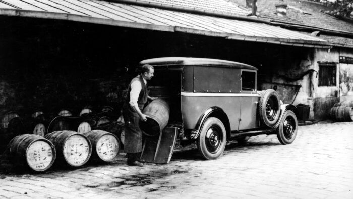 Peugeot Historia 3 700x394