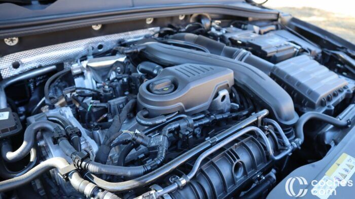 Volkswagen Golf R Line motorteszt 2 700x393