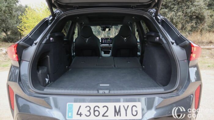 Cupra Terramar EHybrid törzsteszt 5 700x393