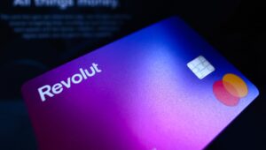A Revolut közelebb kerül a magyar IBAN számlák kínálatához