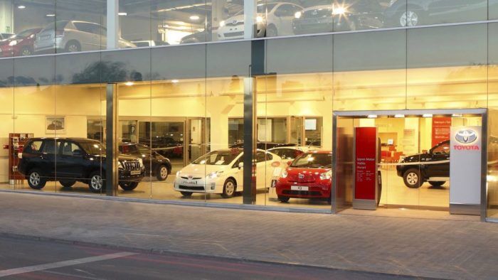 Toyota márkakereskedő VN 1 700x394