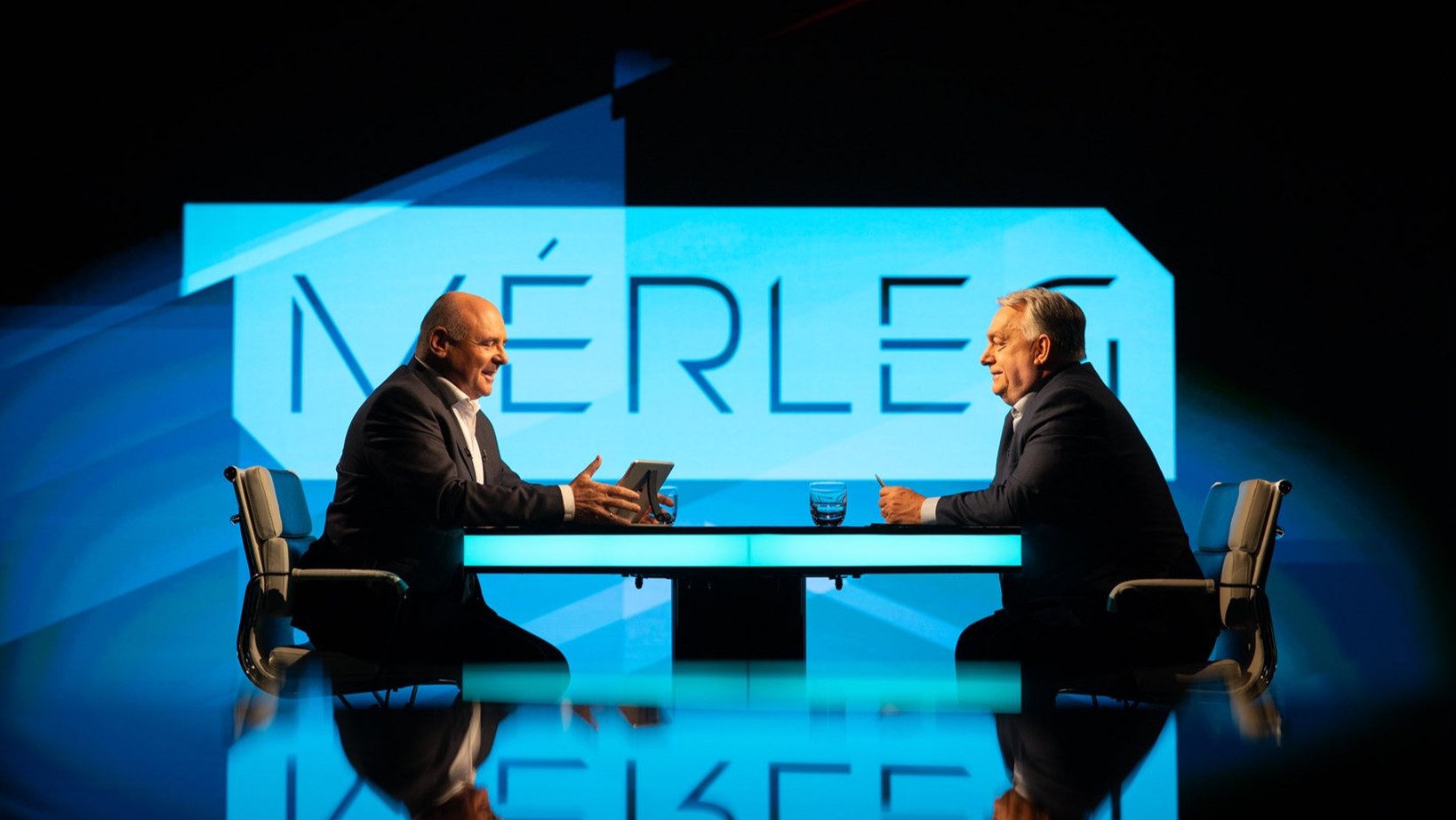 Halálos fenyegetést kapott az ellenzéki riporter, miután interjút készített Orbán Viktorral