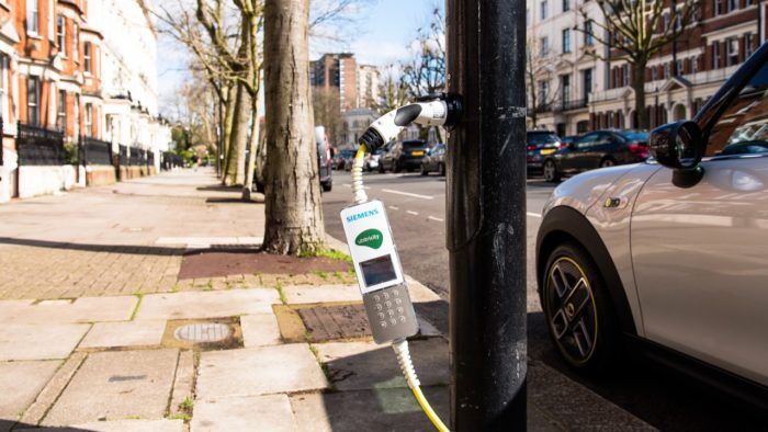 Electrica Avenue Charge Electrics Streetlights 5 700x394