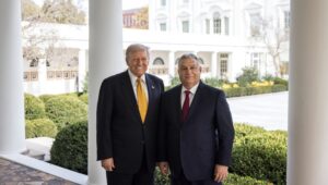Orbán Viktor a merénylet után Trump támogatását fejezi ki