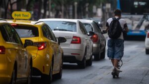 Szegedtől Fine E-Robogó használat a Gyalogos Zónákban januártól