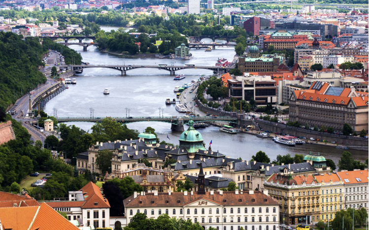 Ami Magyarországot egyedülálló úti céllá teszi Közép-Európában: építészet, konyhaművészet, árak és turisztikai infrastruktúra