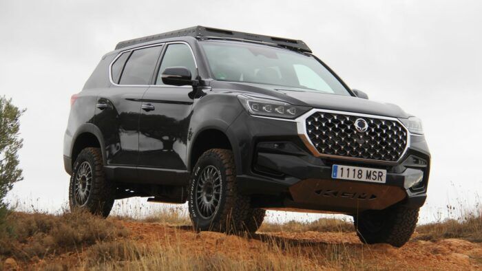 KGM Rexton Adventure 2026 2 700x394