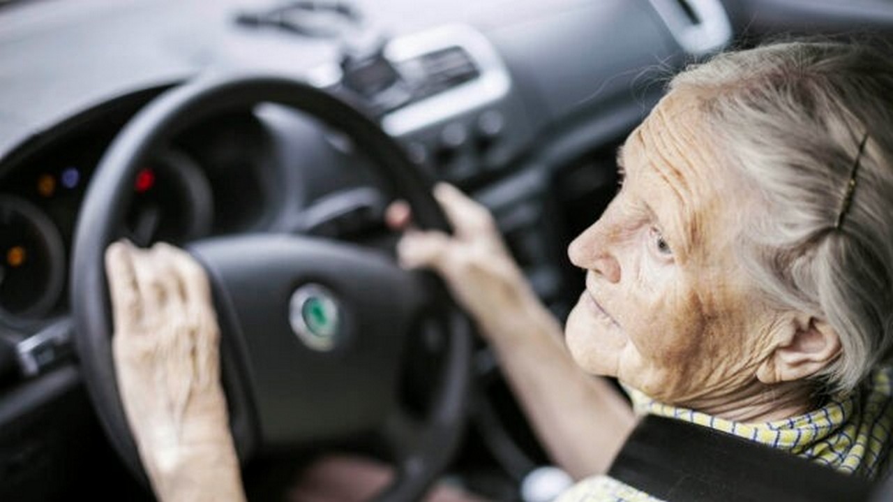 Mikor vagy túl öreg ahhoz, hogy tovább vezessen?