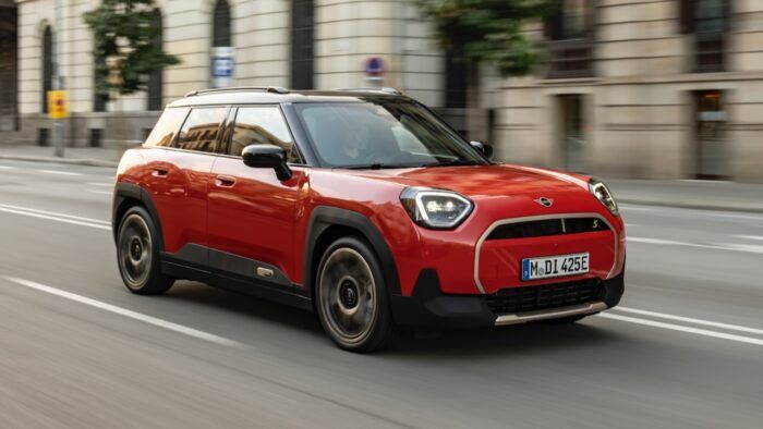 MINI Aceman SE Contact 31 700x394