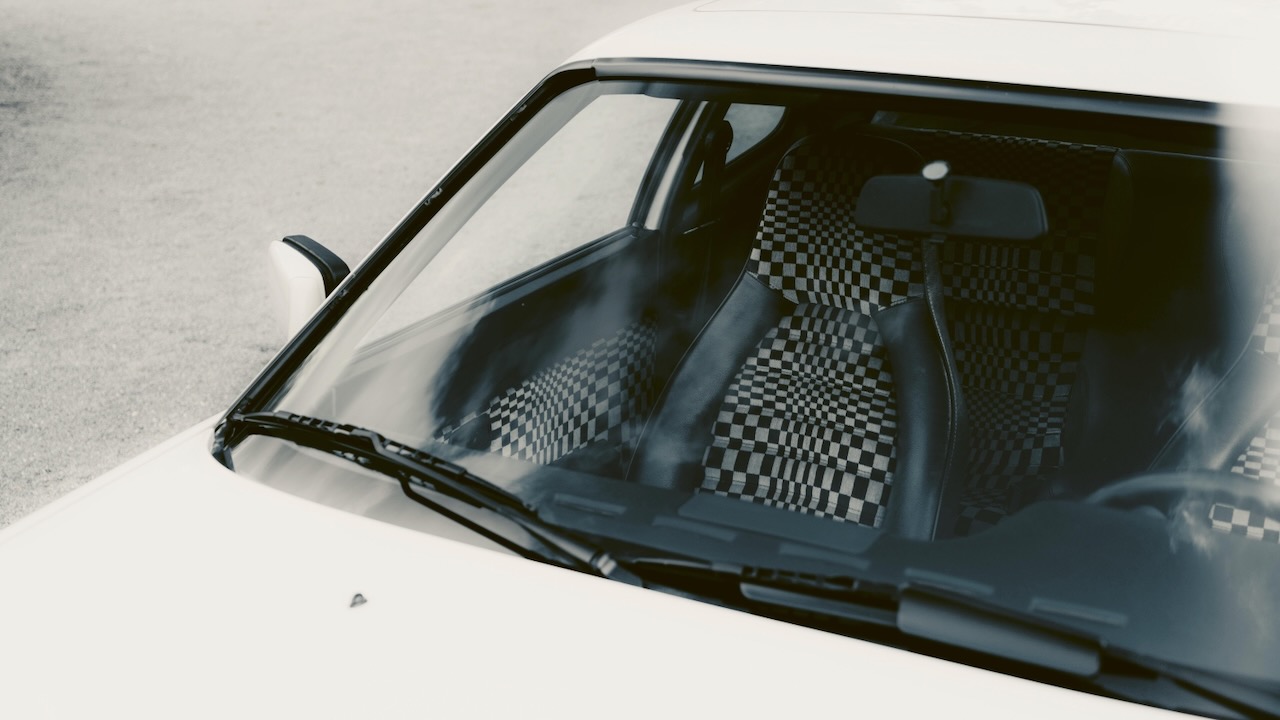 Pepita, pasa és tartan: visszatértek a klasszikus Porsche nyomatok
