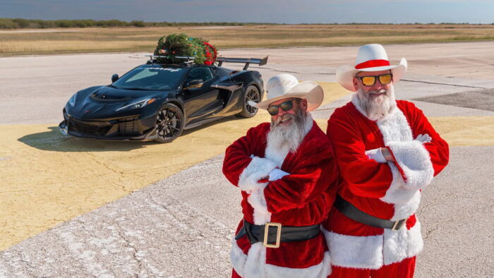 Chevrolet Corvette karácsonyfa 11 700x394