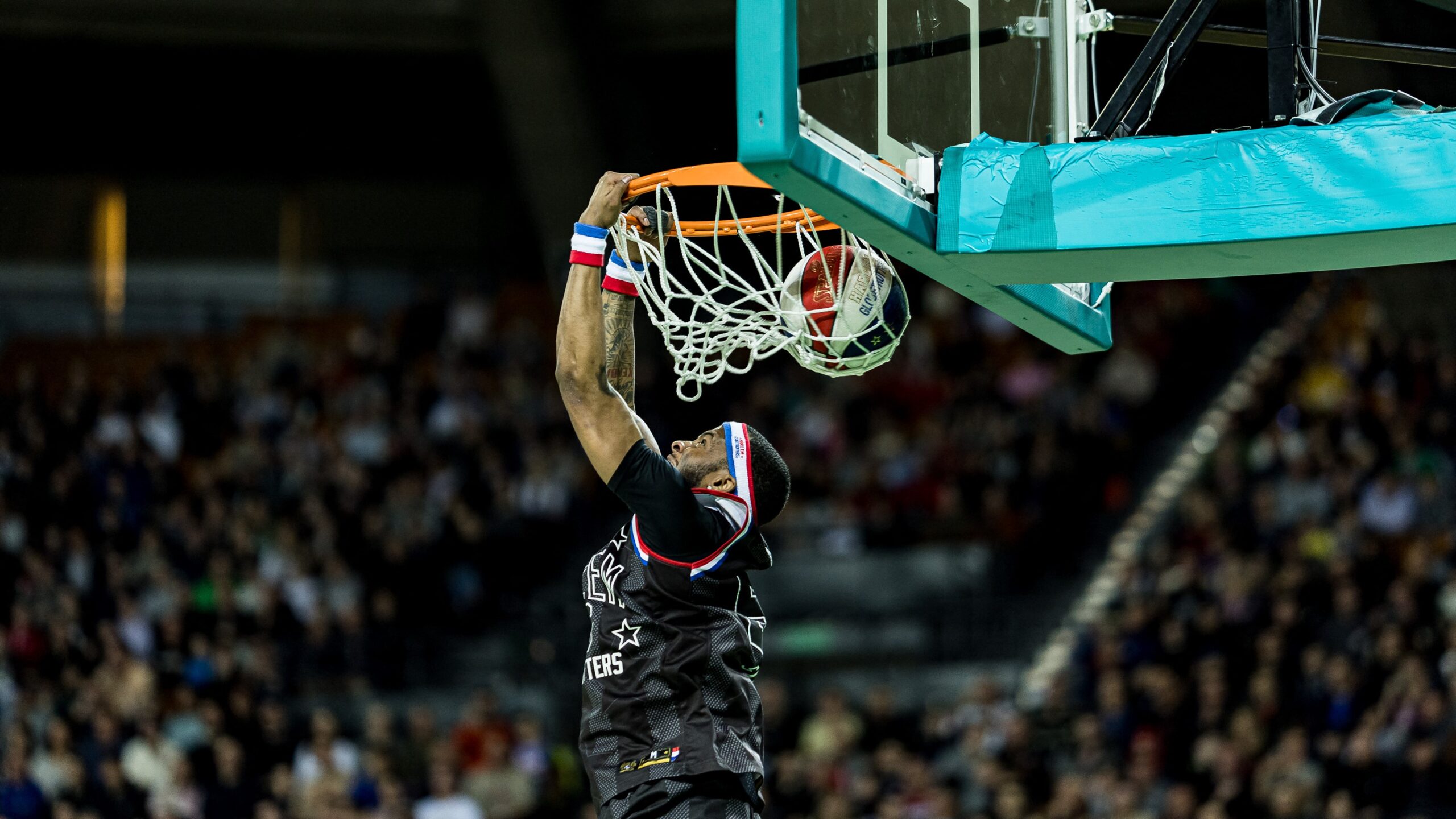 Jövőre három magyar városban lép fel a legendás Harlem Globetrotters