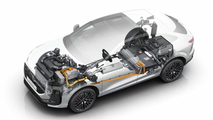 Audi Q3 Sportback E Hybrid Quattro S Line 2025 Technika 1 700x394